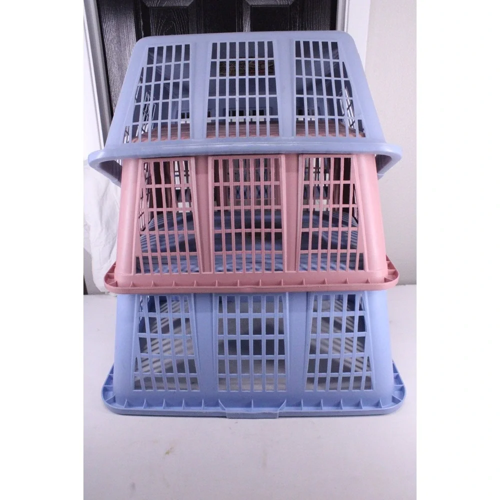 Rubbermaid Vintage Lot Of 3 Laundry Baskets 2965 2973 Blue And Pink